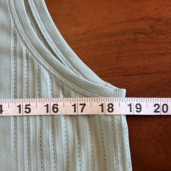 Lululemon Train to Be Tank - Picture 8 of 10